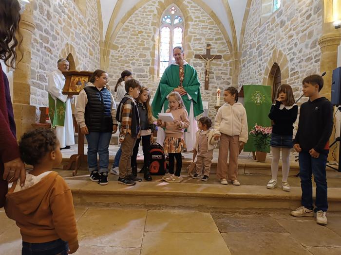 Bénédictions des cartables à l'église de Lunel