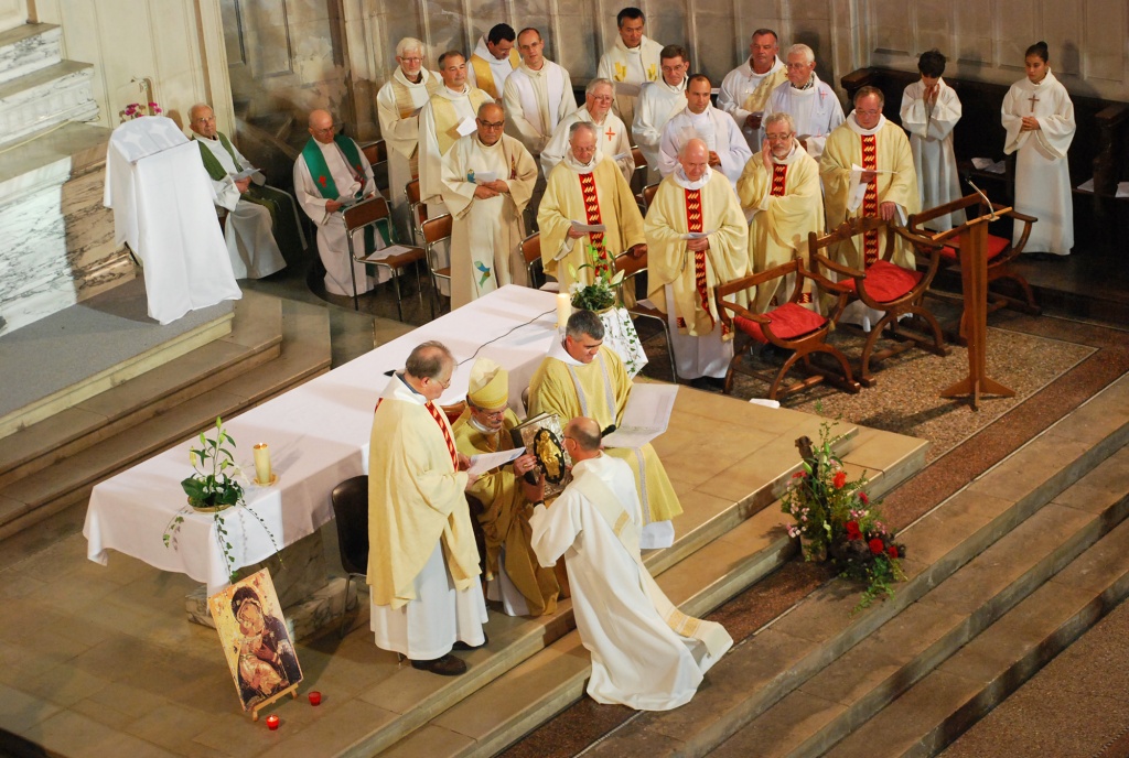 Ordination | Église Catholique En Aveyron